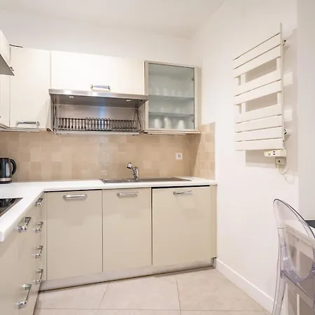 Prestige Et Elegance Aux Champs Elysees 80m2 Lägenhet *