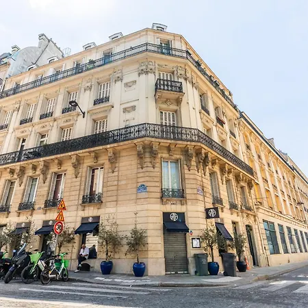 Prestige Et Elegance Aux Champs Elysees 80m2 아파트 파리
